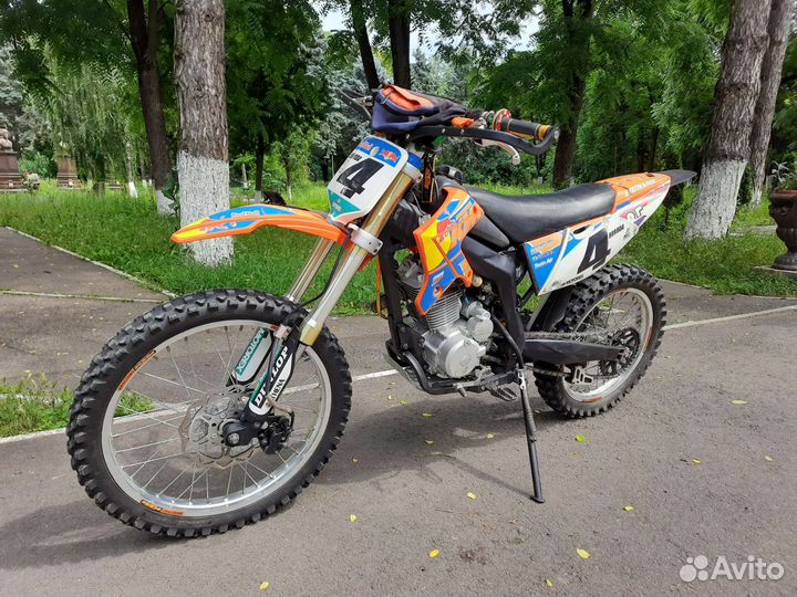 Кроссовый мотоцикл хмото 250