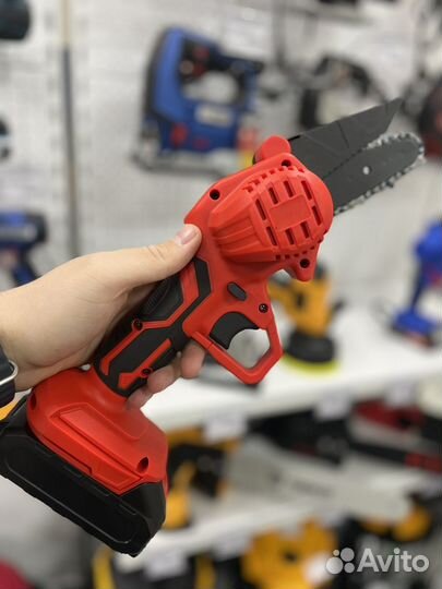 Мини пила аккумуляторная