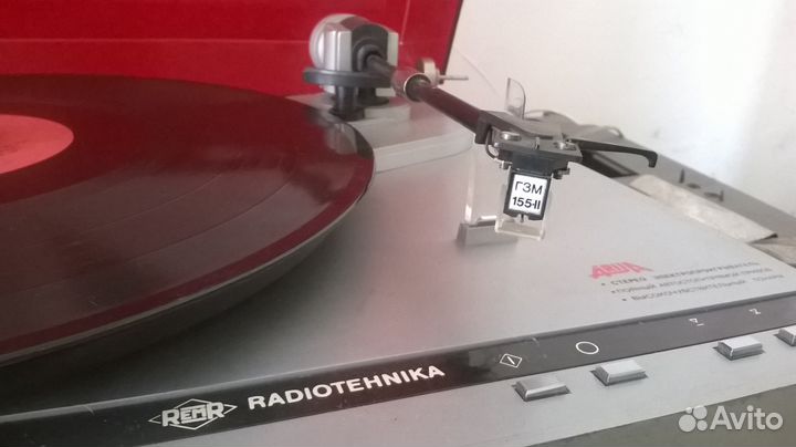 Проигрыватель винила