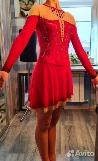 Платье для фигурного катания