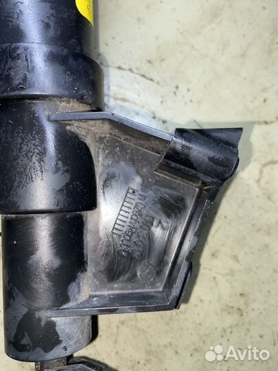 Форсунка омывателя фар левая 30699012 Volvo V50 S4