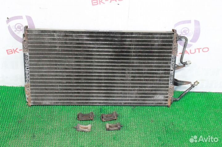 Радиатор кондиционера Chevrolet Suburban GMT400