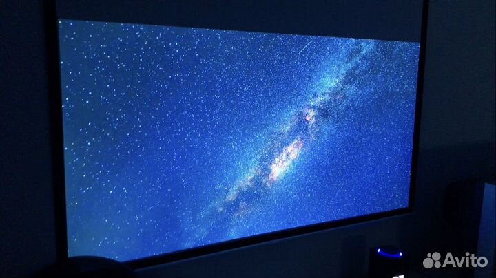 Свидание и ужин в домашнем кинотеатре