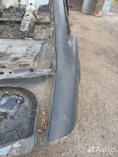 Крыло заднее правое (Ford Focus)