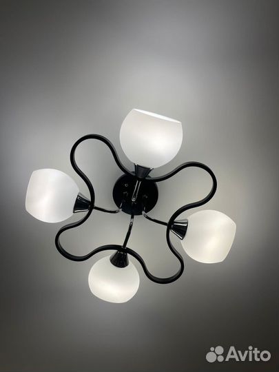 Люстра потолочная