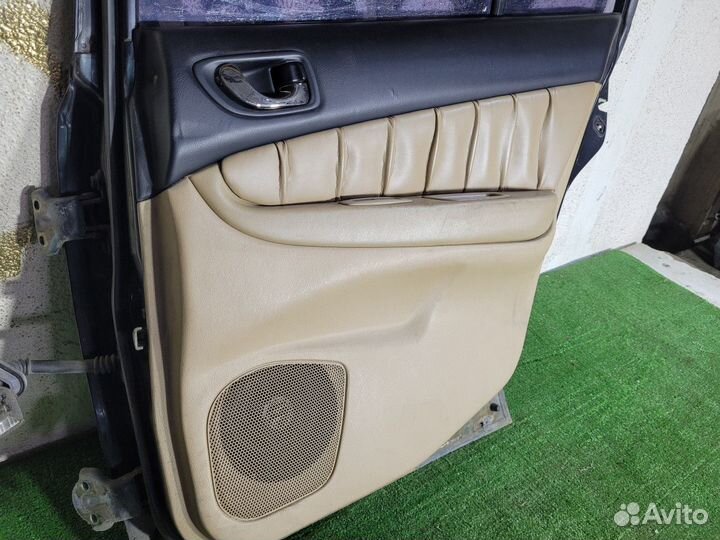 Обшивка двери задней правой Mitsubishi Galant 8