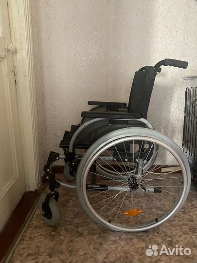 Коляска для инвалидов