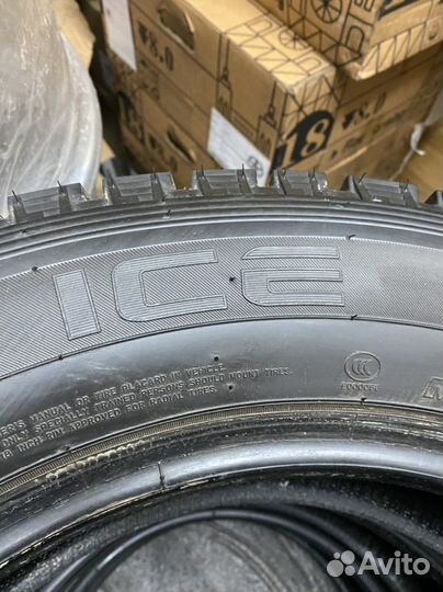 Maxxis MA-STL Presa Ice 255/60 R18 112T