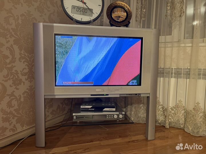 Телевизор