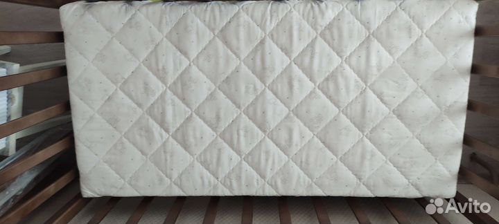 Матрас детский 120 60 новый.в комплекте