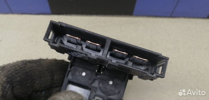 Блок предохранителей Juke (F15) 2011