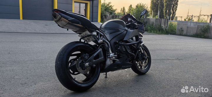 Honda cbr 600 rr