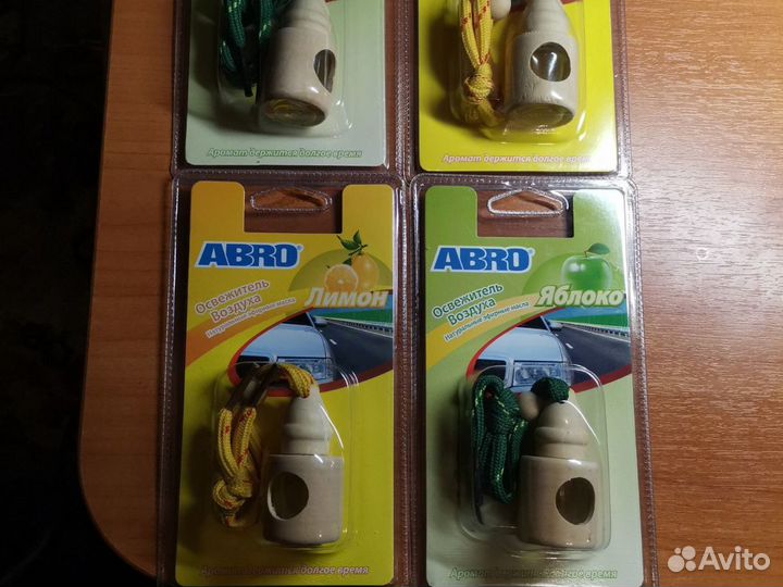 Освежитель в салон автомобиля