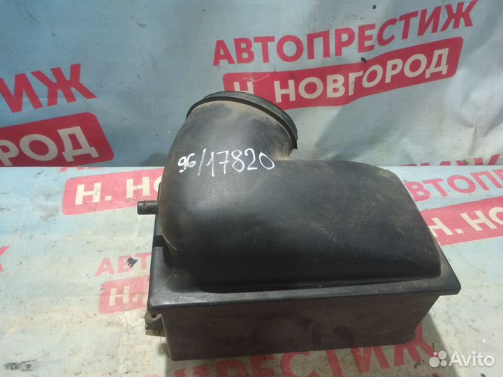 Корпус воздушного фильтра Форд Таурус 3.0