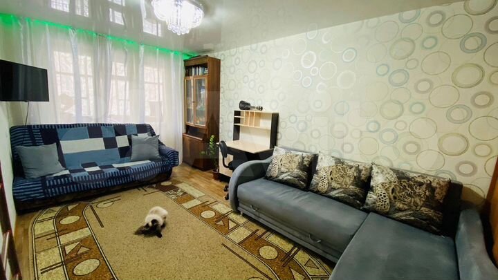 2-к. квартира, 54 м², 4/9 эт.