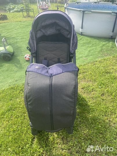 Коляска прогулочная bubago Cross