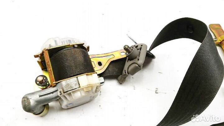 Ремень безопасности передний правый Subaru