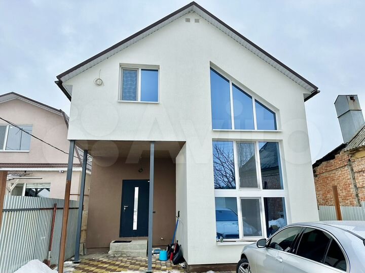 Дом 160 м² на участке 4 сот.