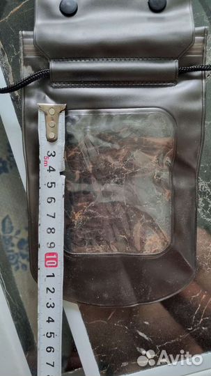 Чехлы на телефон