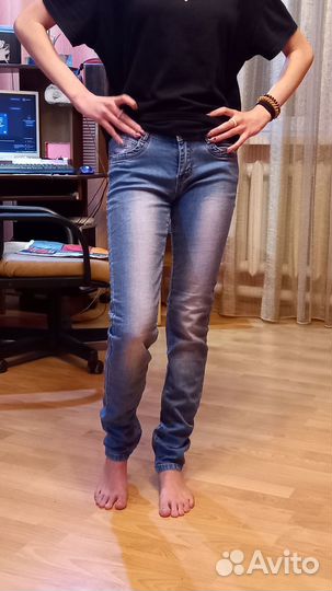 Джинсы для девочки
