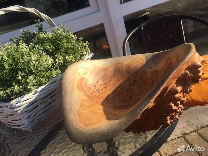 Блюдо из массива дерева