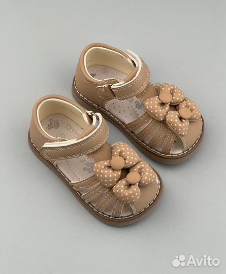Сандалии для девочки