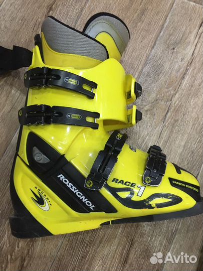 Горнолыжные ботинки