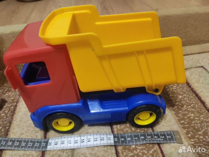 Самосвал детский