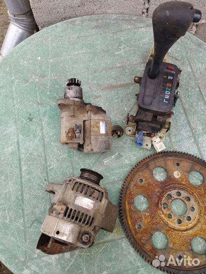 Генератор toyota RAV4 XA10 3S FE