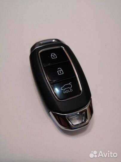 Ключ Hyundai Santa Fe / ключ хундай Санта фе 2018+