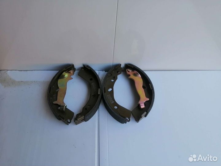 Задние тормозные колодки хендай gets