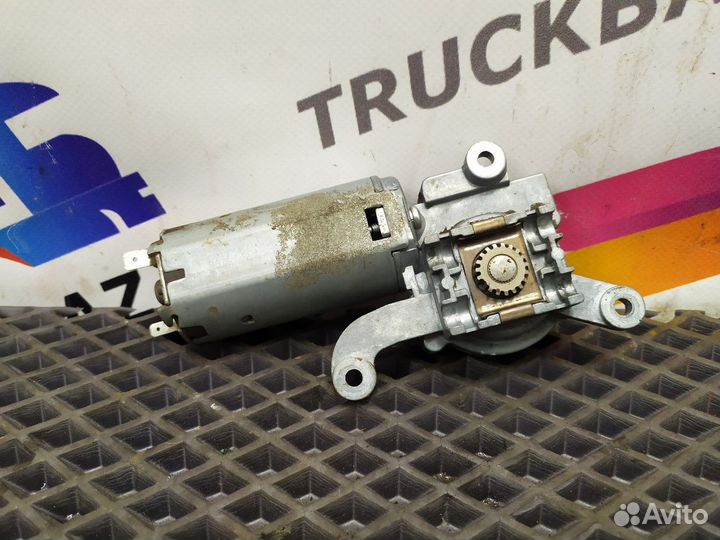 Моторчик люка Renault Magnum, Renault Premium