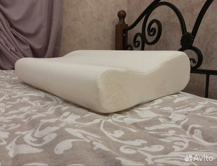 Подушка ортопедическая новая с эффектом памяти
