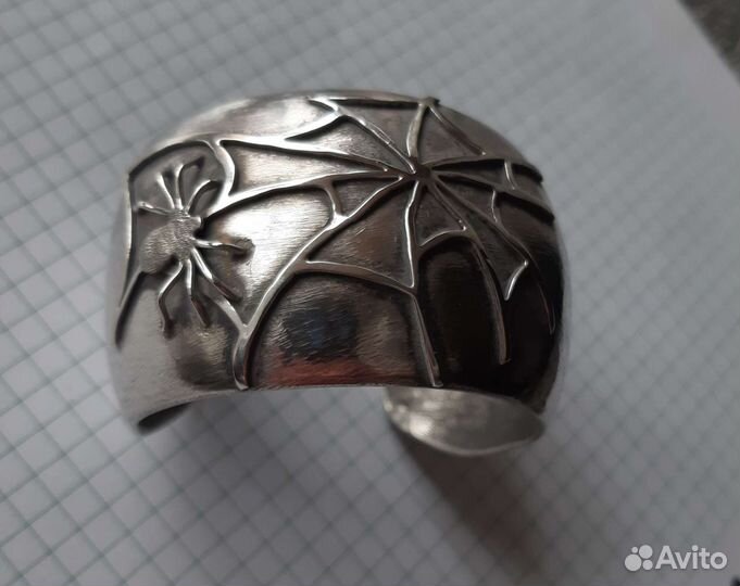 Серебряные эксклюзив браслеты и колье