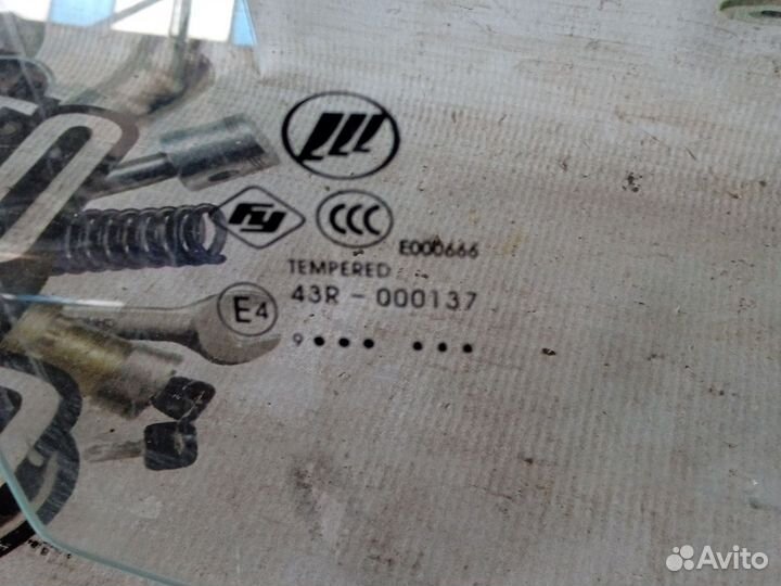 Стекло переднее правое на Lifan Breez