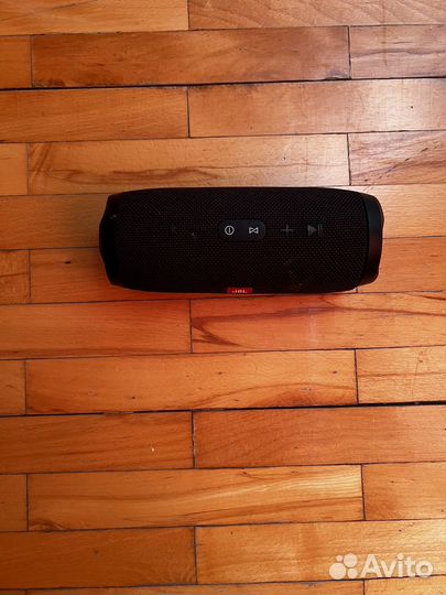 Колонка jbl charge 3