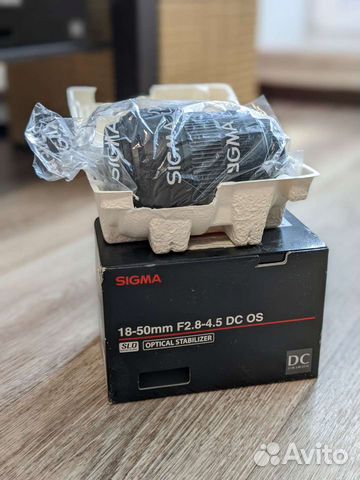 Объектив Sigma 18-50mm f2.8-4.5 DC OS для Sigma