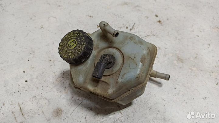 Бачок для тормозной жидкости Mercedes-Benz E-Class