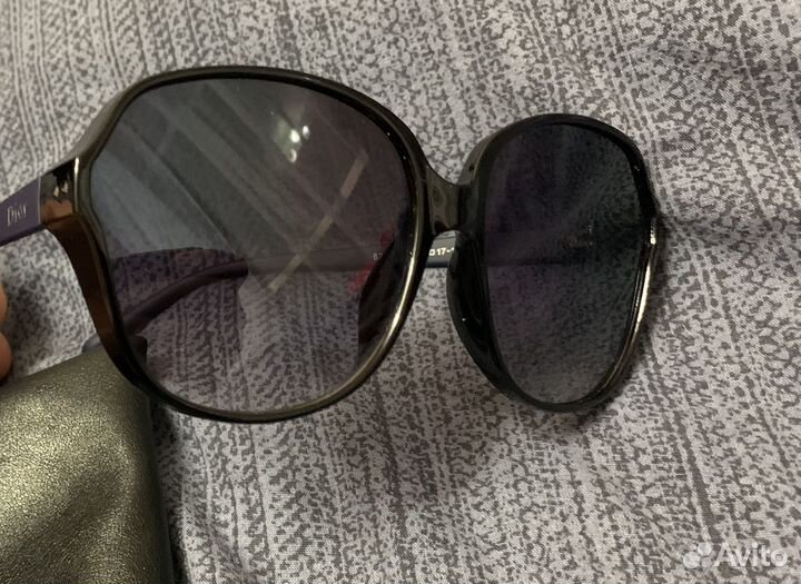 Солнечные очки женские dior