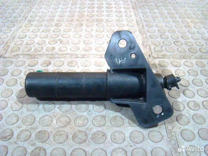 KIA Sportage 3 Форсунка омывателя фары правая