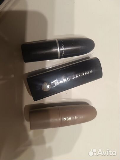 Помада MAC, Mark Jacobs, Hana