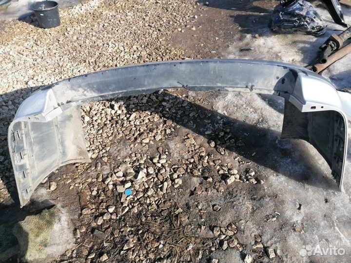 Бампер задний Volkswagen Golf 4