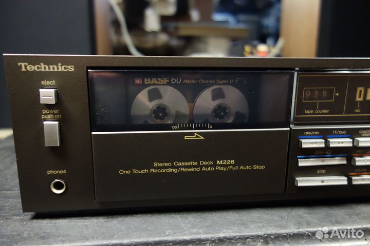 Technics RS-M226 кассетная дека, Japan, 1982 год