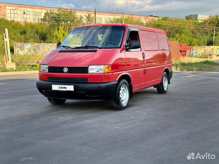 Volkswagen Transporter 2.0 МТ, 2001, 286 000 км
