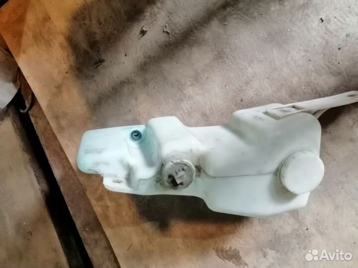 Омывательный бачок ваз-2110, 2112