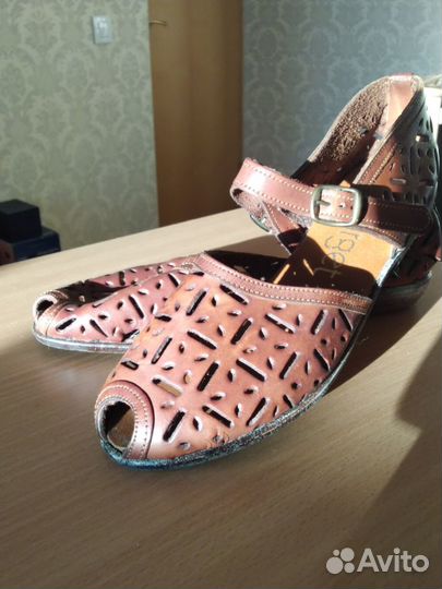 Греческие босоножки 39, кожа