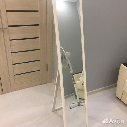 Зеркало напольное IKEA Флакнан