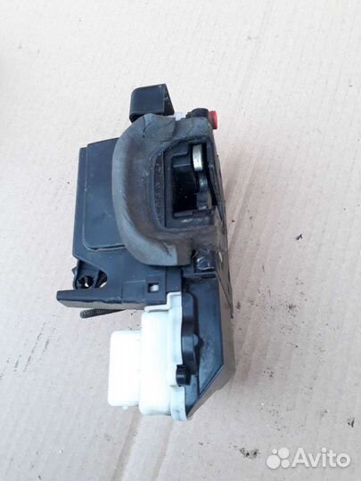 Замок двери задний левый пежо 607