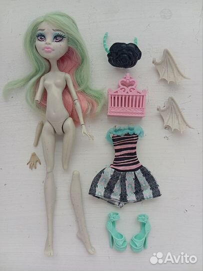 Кукла и вещи Монстер Хай Рошель