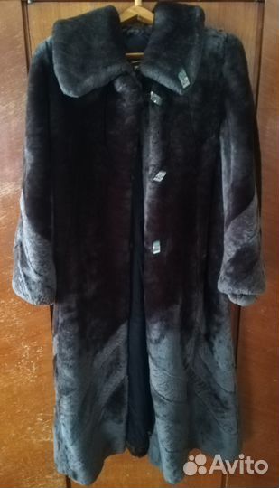 Шуба мутоновая натуральная б/у 4 раза 48 размер